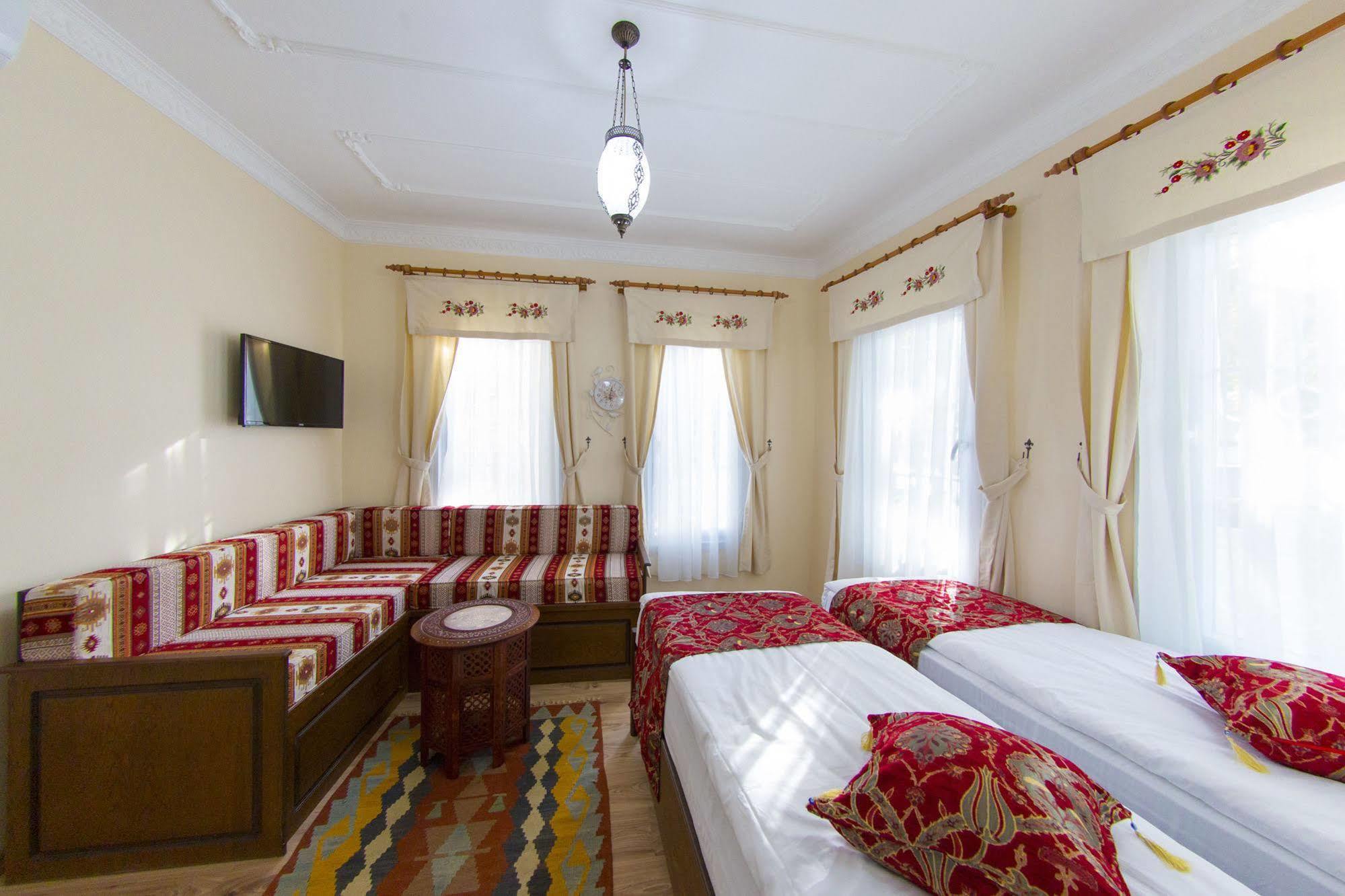 Ahsen Suites Istanbul Bagian luar foto