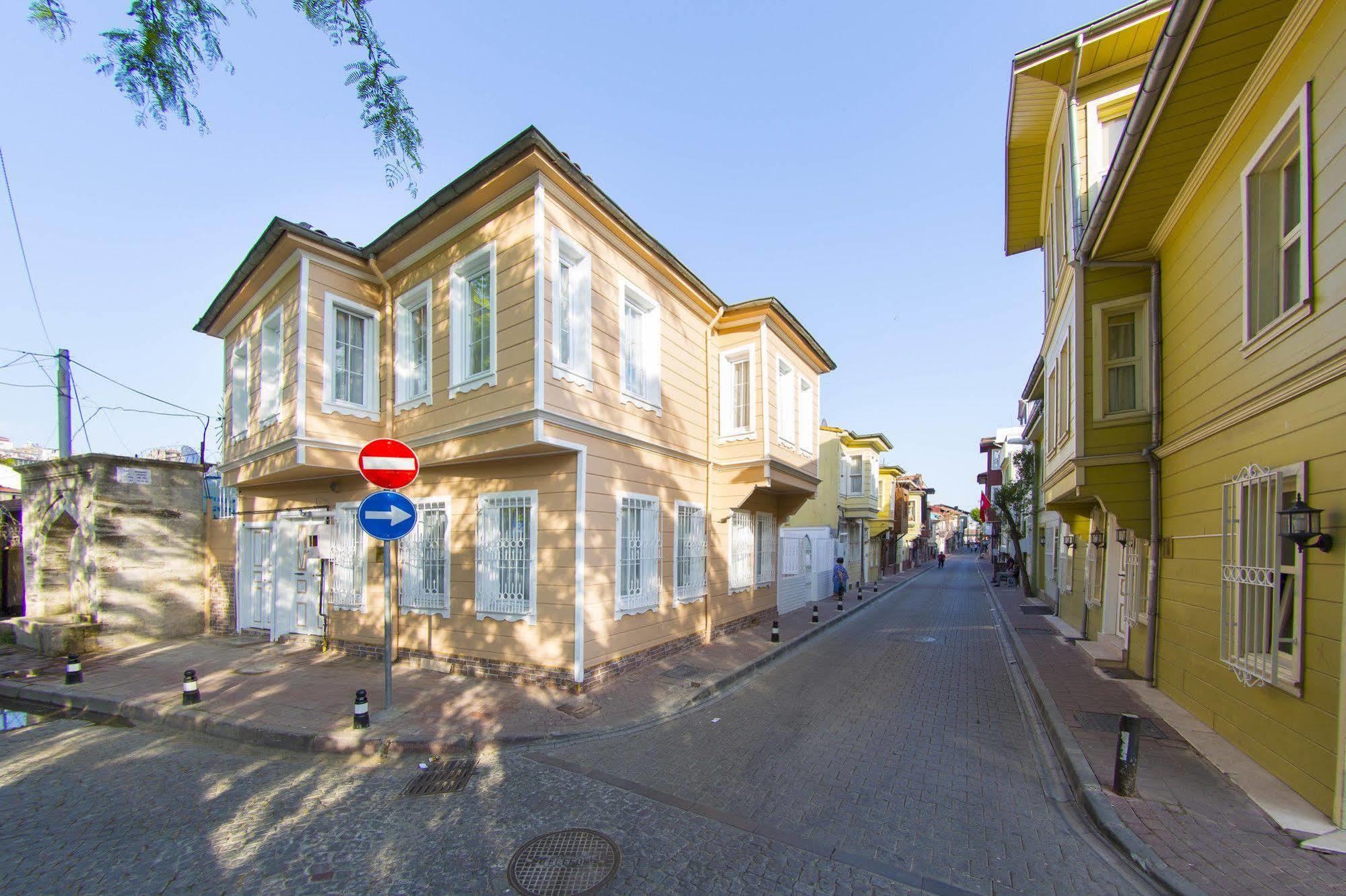 Ahsen Suites Istanbul Bagian luar foto